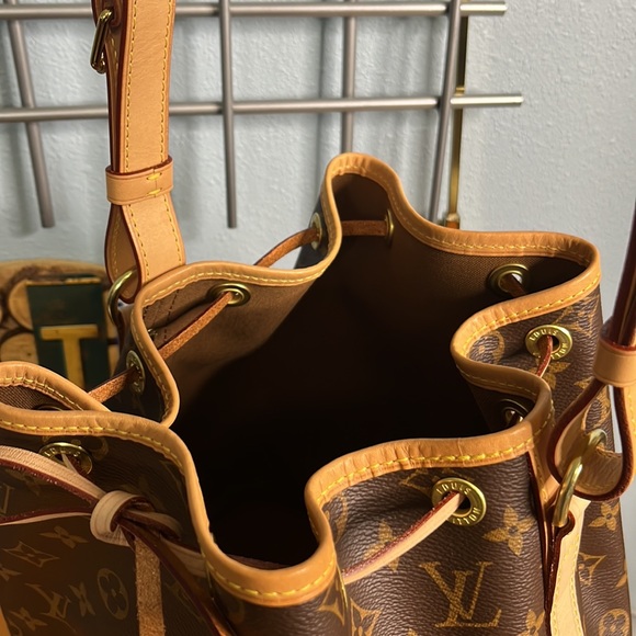 Louis Vuitton Noé Monogram - Picture 7 of 11